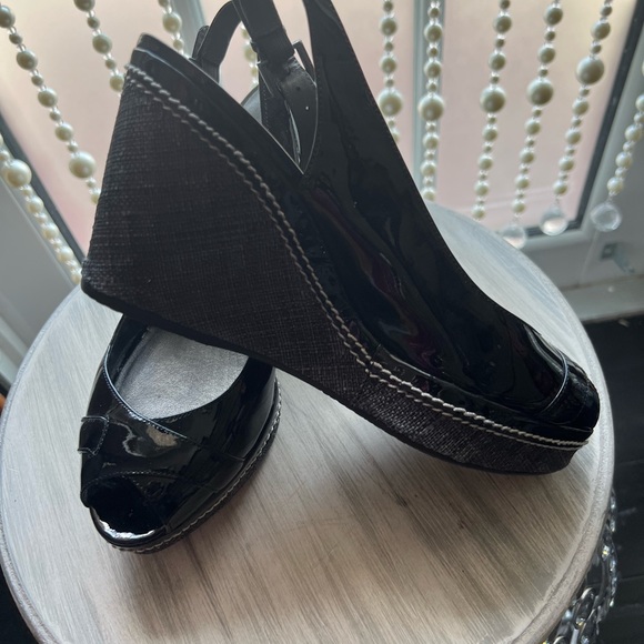 STUART WEITZMAN SANDALS